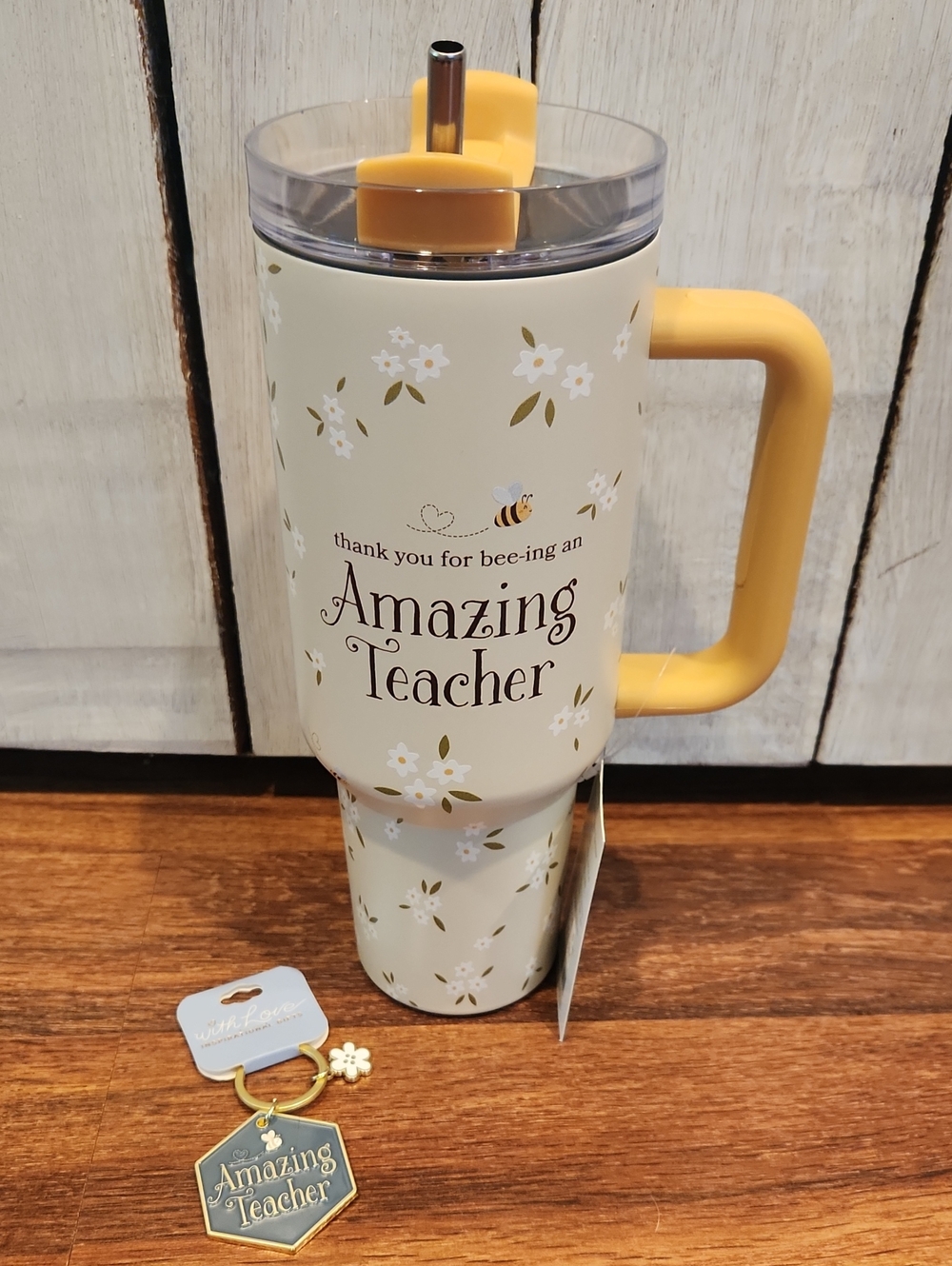 NWT Amazing Teacher Bee 40oz Tumbler And Keychain Gift Set